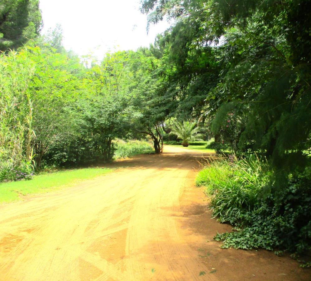 Lekker Rus Lägenhet Bloemfontein Exteriör bild